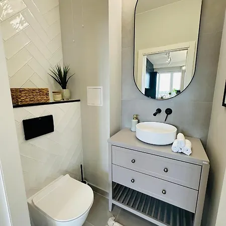 Apartment Premium By B2