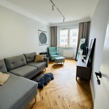 Premium By B2 Apartment